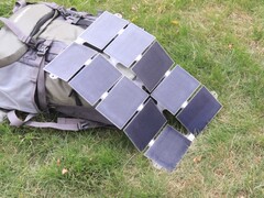 Photonera: Powerbank com célula solar integrada. (Fonte da imagem: Photonera)