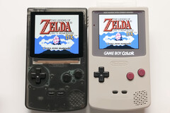 O clone do Funnyplaying Game Boy não requer nenhuma solda para ser montado. (Fonte da imagem: Taki Udon)