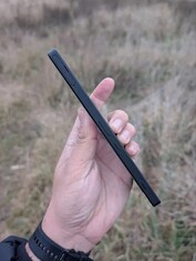 Protótipo do smartphone Sony Xperia 5G. (Fonte da imagem: OLX)