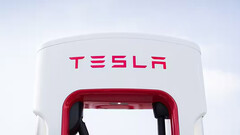 Os Superchargers Magic Dock em breve recarregarão outros EV (imagem: Tesla)