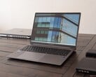 Análise do Asus ExpertBook P5605CAA: Trocando o AMD Ryzen pelo Intel Core Ultra