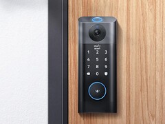 O novo eufy Video Smart Lock S3 Pro seguirá o S330 (acima). (Fonte da imagem: eufy)