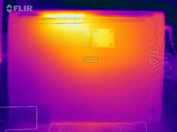 LG Ultra PC 16" com Ryzen 3 5300U - distribuição de calor durante o teste de estresse (fundo)