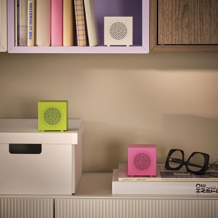 O alto-falante Bluetooth portátil IKEA Kallsup