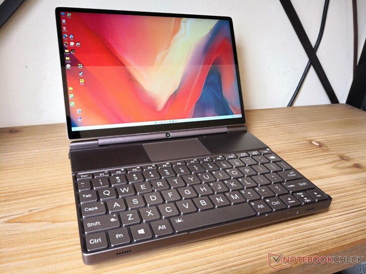 O GPD Win Max 2 atualizado com AMD Ryzen 7 8840U sacrifica a