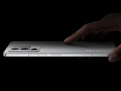 O Legion Y70 deverá ser atualizado em breve. Na foto: uma imagem promocional do modelo de 2022.