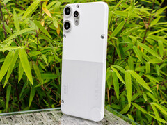 CMF Phone 2 Pro. (Fonte da imagem: Daniel Schmidt)