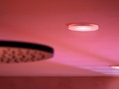 O Philips Hue Bridge agora oferece suporte a novos produtos, como o Xamento Recessed Spotlight branco (foto). (Fonte da imagem: Philips Hue)