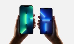 Apple&#039;s O iPhone 13 irá esportar 3GB de RAM, enquanto que o iPhone 13 Pro (Max) apresenta 4GB de memória (Imagem: Apple)