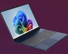 A Lenovo vende o IdeaPad 5i 2 em 1 15IPH11 nas cores Cosmic Blue e Luna Grey.