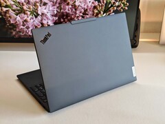 Lenovo ThinkPad T16 Gen 4 AMD (fonte da imagem: Notebookcheck)