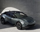 O Toyota bZ Compact SUV Concept tem uma grande tela de informação e entretenimento. (Fonte da imagem: Toyota)