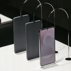 Galaxy As variantes de cor do S25 Edge foram exibidas pela primeira vez (fonte da imagem: @r3dash on X)