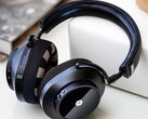 Os mais recentes fones de ouvido EEG da Neurable são mais leves e mais acessíveis. (Fonte da imagem: Neurable)