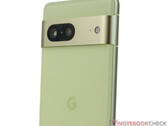 O Pixel 7a deve ter duas câmeras voltadas para trás como o Pixel 7, fotografado. (Fonte da imagem: NotebookCheck)