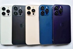 O iPhone 14 Pro e o iPhone 14 Pro Max poderiam vir em duas cores totalmente novas, além dos tons regulares de prata, cinza e ouro (Imagem: Yogesh Brar)