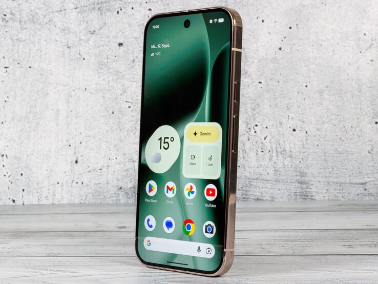Google Pixel 10 Pro. (Fonte da imagem: Daniel Schmidt)