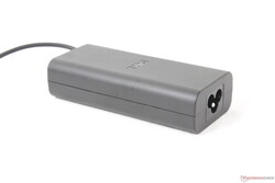 Adaptador CA universal USB-C de 65 W