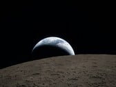 Uma imagem mostrando a Lua e a Terra.