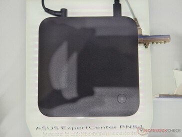 Sensor de impressão digital Asus ExpertCenter PN54 (fonte da imagem: Notebookcheck)