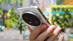 Um vídeo detalhado de desmontagem mostra os componentes internos do Vivo X200 Ultra (Fonte da imagem: Wekihome)