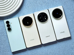 O Galaxy Z Fold7, Magic V5, Find N5 e X Fold5, da esquerda para a direita. (Fonte da imagem: Ice Universe)