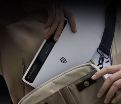 O RedMagic Gaming Tablet 3 Pro é um tablet compacto com uma tela OLED. (Fonte da imagem: RedMagic)