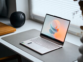 Lenovo Yoga 9i 14 G8 2023 conversível em revisão: Intel Raptor Lake desaponta
