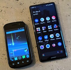 Os Smartphones foram completamente transformados desde a última colaboração entre o Google e a Samsung. (Imagem: Notebookcheck)