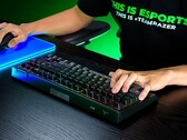 O Blackwidow V4 Tenkeyless HyperSpeed. (Fonte da imagem: Razer)