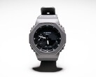 A colaboração Casio G-Shock x Ron Herman (na foto) vem com um esquema de cores preto e cinza. (Fonte da imagem: Ron Herman)
