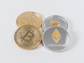 No mercado criptográfico, o Ethereum parecia ser bastante estável, enquanto o Bitcoin caiu ligeiramente e a Moeda Shiba Inu continuou sua volátil viagem (Imagem: Catálogo do Pensamento)