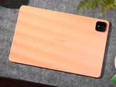 O novo MagicPad 4 terá uma tela de 12,1 polegadas. Na foto: uma imagem que mostra a parte traseira do tablet.