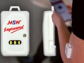 O monitor de glicose contínuo MySugarWatch vem em uma forma de dispositivo transmissor e sensor de fácil aplicação. (Fonte de imagem: MySugarWatch - editado)