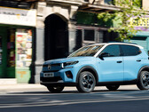 Com apenas 1,76 m de largura e 4,01 m de comprimento, o novo Citroën ë-C3 se encaixa perfeitamente como um hatchback compacto com aparência de crossover alto. (Fonte da imagem: Stellantis)