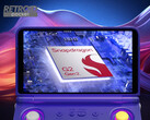 A Qualcomm já confirmou que um novo dispositivo portátil para jogos da Retroid será lançado com seu silício Snapdragon G2 Gen 2. (Fonte da imagem: Retroid - editado)