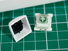 Keychron Q1 HE 8K Ultra Fast Magnetic Lime switches e OSA keycap bottom