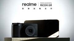 É oficial: Uma parceria entre a Realme e a Ricoh GR já está preparando a câmera do GT8 Pro para competir com o Xiaomi 17 Pro e o Oppo Find X9 Pro. (Fonte da imagem: Ricoh/Realme)