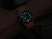 O Bespoke Post x Timex Heritage 66 agora é oficial.
