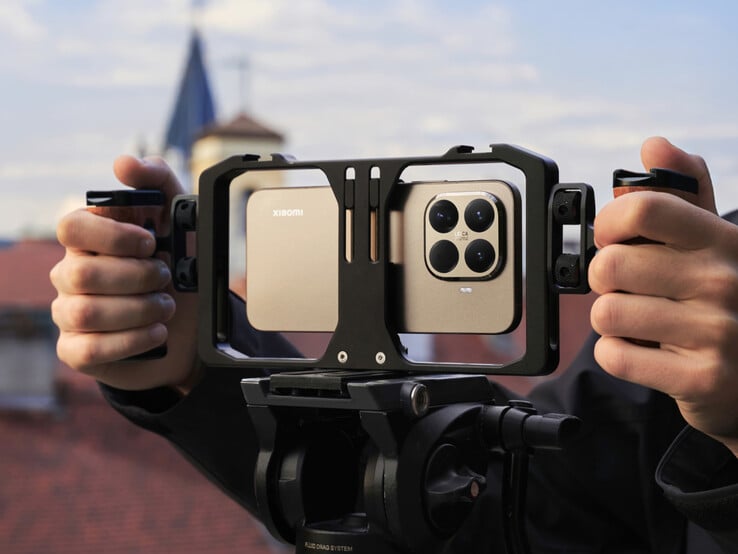 O Xiaomi 15T Pro (foto) - lançado em 24 de setembro - estará disponível com um brinde no valor de até €400 por um adicional de €1. (Fonte da imagem: Xiaomi)
