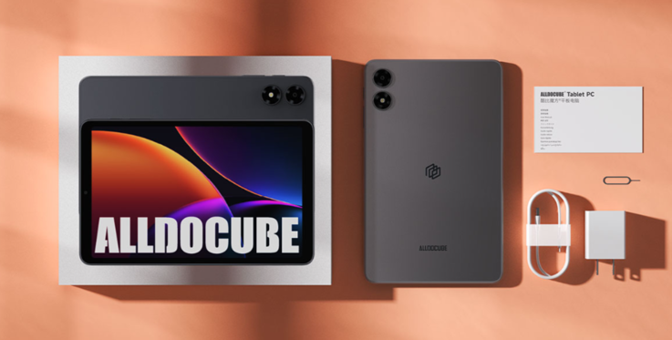 Alldocube iPlay 80 mini Pro com sua caixa e acessórios