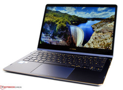 Reviewed: The Asus ZenBook Flip S UX370UA, test unit provided by Campuspoint.