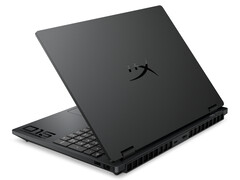 O HyperX Omen 15 pesa entre 2,2 kg e 2,3 kg, dependendo da variante escolhida. (Fonte da imagem: HP)