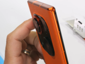 O X2 Pro conseguirá sobreviver? (Fonte: JerryRigEverything via YouTube)