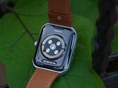 O Oppo Watch 3 Pro rivalizará com o Galaxy Watch5 Pro, mas apenas na China por enquanto. (Fonte de imagem: @UniverseIce)