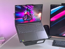 O Yoga Pro 9i 16 de 16 polegadas é um laptop muito bom para todas as finalidades