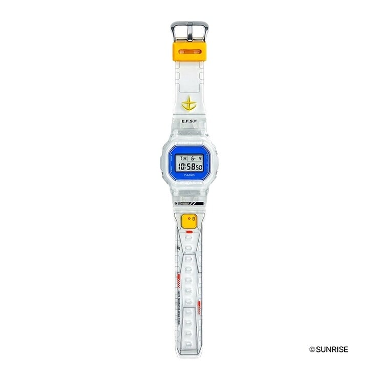 Casio G-Shock x Mobile Suit Gundam DW-5600 exibido