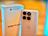 O Motorola Edge 70 Plus é, na verdade, mais barato e ligeiramente mais básico em comparação com o Edge 70.