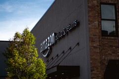 A Amazon foi multada em 1,1 bilhões de euros pela autoridade italiana antitruste (AGCM) por usar indevidamente seu poder no mercado de compras on-line. (Imagem: Brian Angelo via Unsplash)