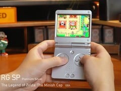 O Anbernic RG SP executando um título para GBA.